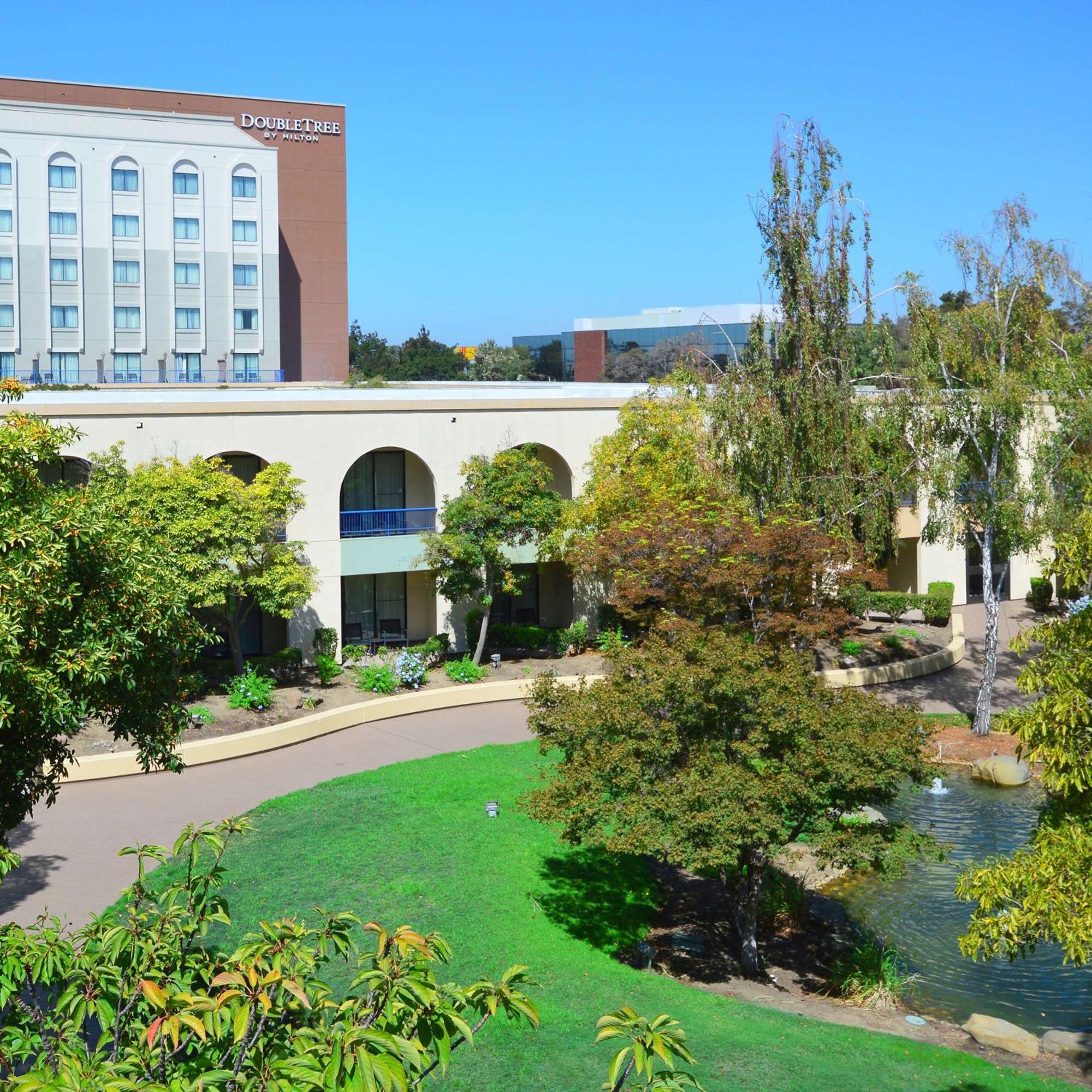 Hotel Doubletree By Hilton Newark-Fremont Exterior foto